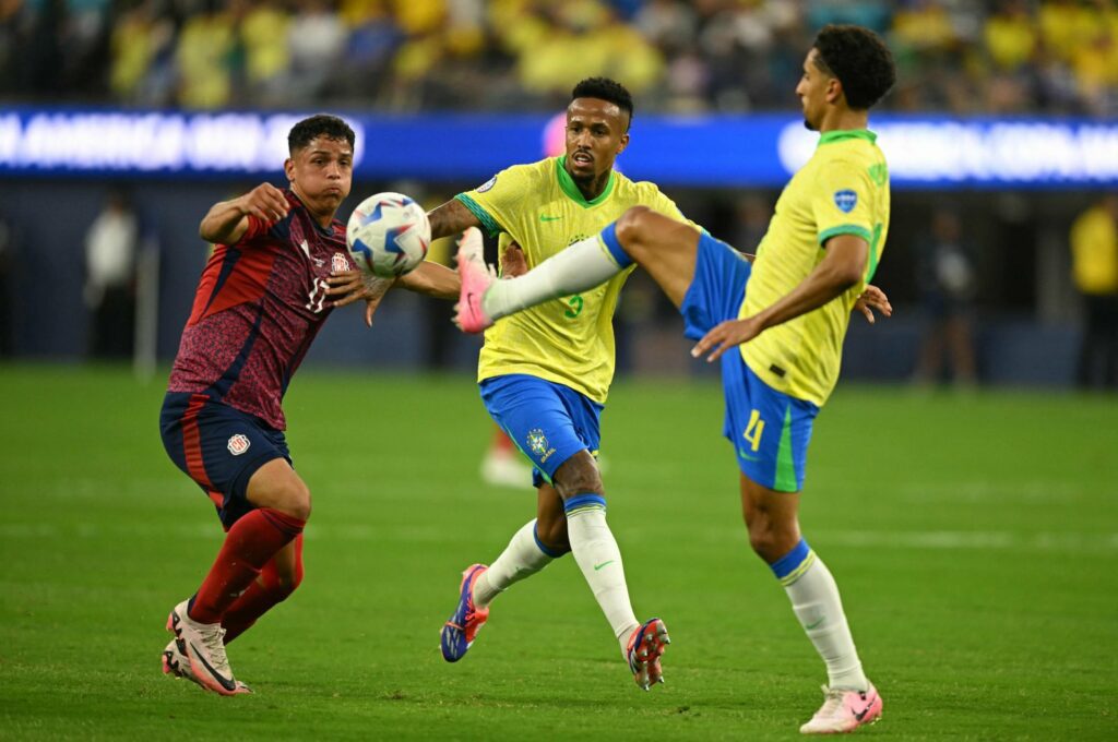 Brazil launch Copa America bid with goalless draw against Costa Rica
