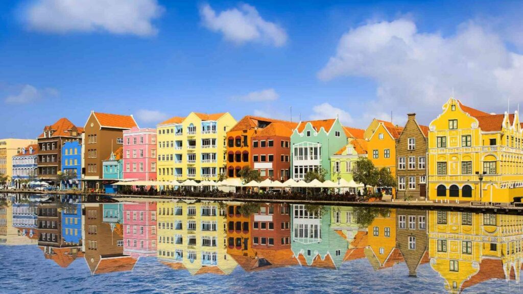 Curaçao Is a Travel Dupe for St. Martin, According to Expedia