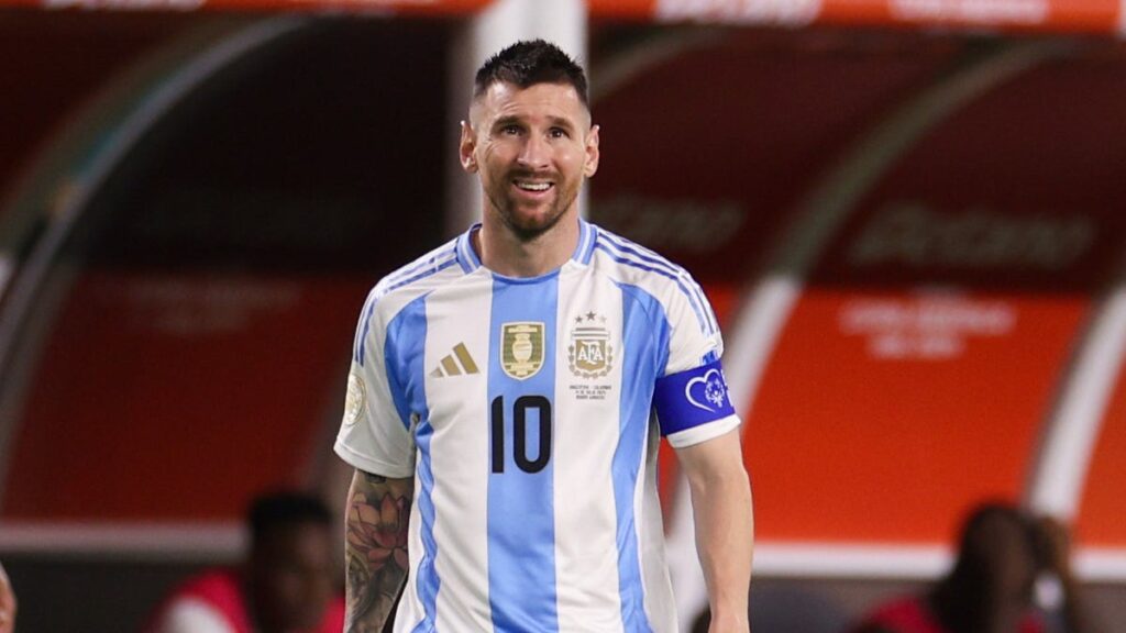 Messi skips Argentina Copa America party: Injury update; MLS status