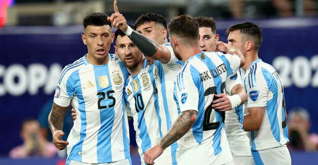 Argentina beat Canada 2-0 to seal spot in Copa America final