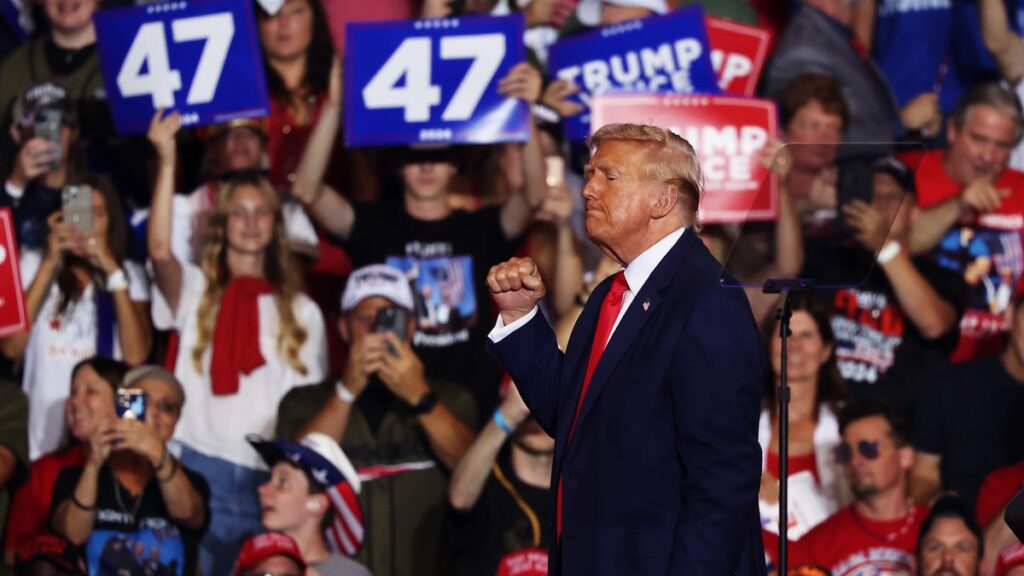 Donald Trump coming to Arizona for Glendale rally, border visit