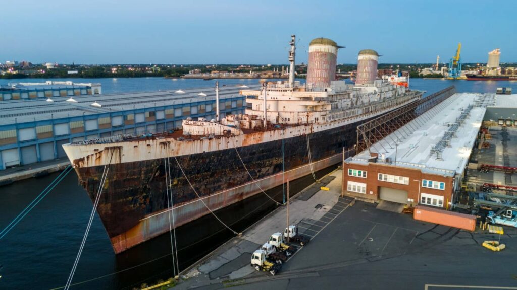 Underwater Fate Drawing Closer for America's Old Ocean Liner