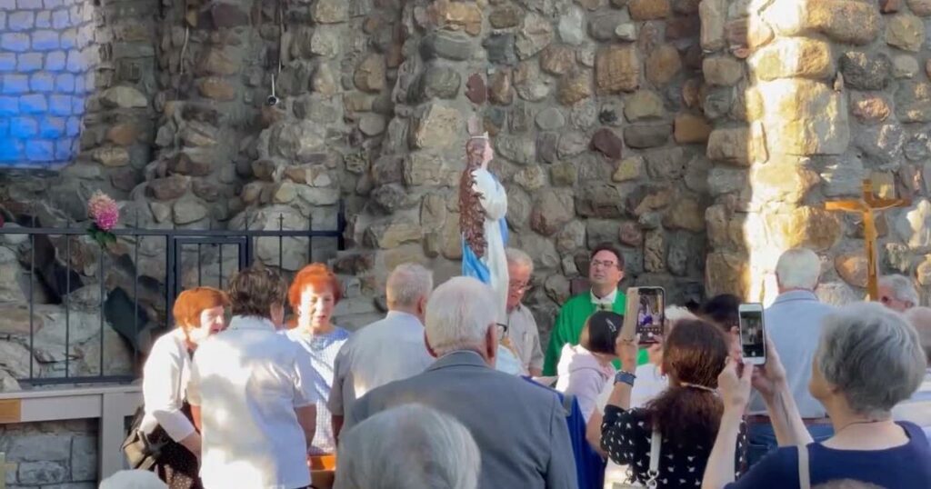 Auburn family welcomes priest from Italian birthplace