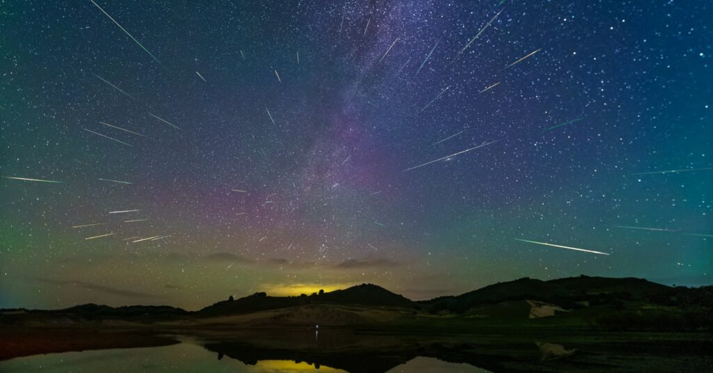 See the Perseids and Southern Delta Aquariids in a Stunning Double Meteor Shower