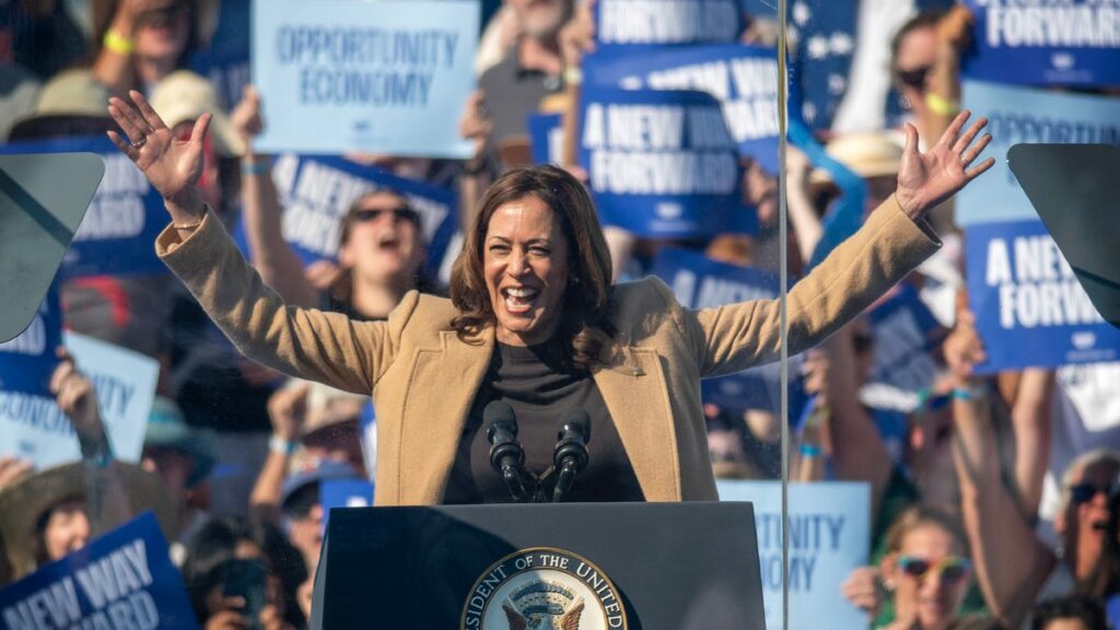 Kamala Harris at Throwback Brewery in NH, touts small business plan