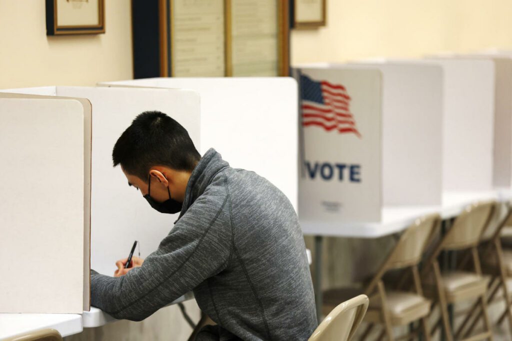 88% of Asian Americans in California plan to vote, but half aren’t being contacted, they say