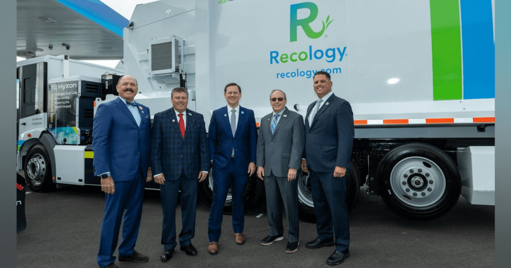 Hyzon, New Way, and Recology showcase North America’s first hydrogen fuel cell electric refuse collection vehicle