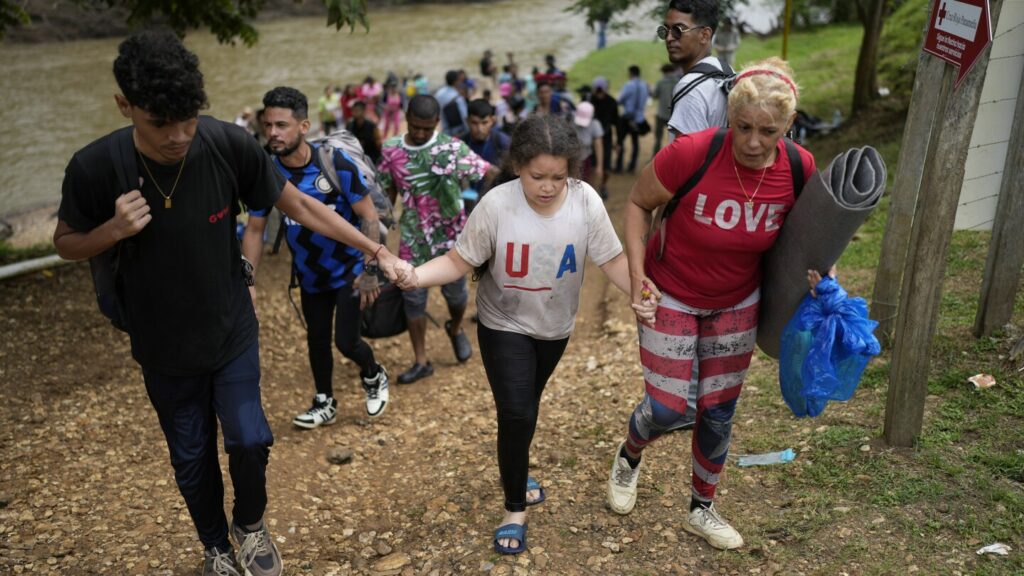 PHOTO COLLECTION: Panama Immigration | AP News