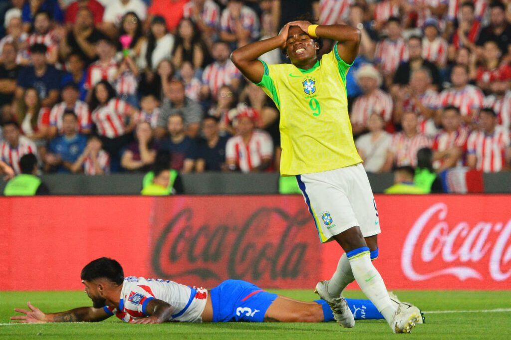 🌎 Paraguay stun Brazil in qualifier; James leads Colombia past Argentina