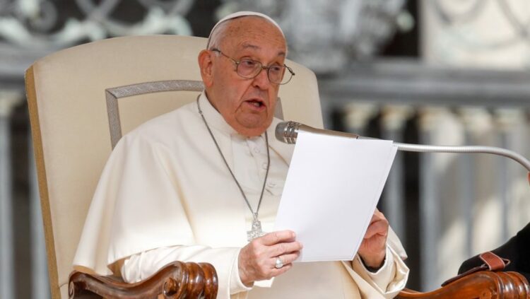 Pope expels 10 members from Peru-based Catholic movement