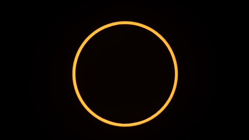 How long will the annular solar eclipse on Oct. 2 last?