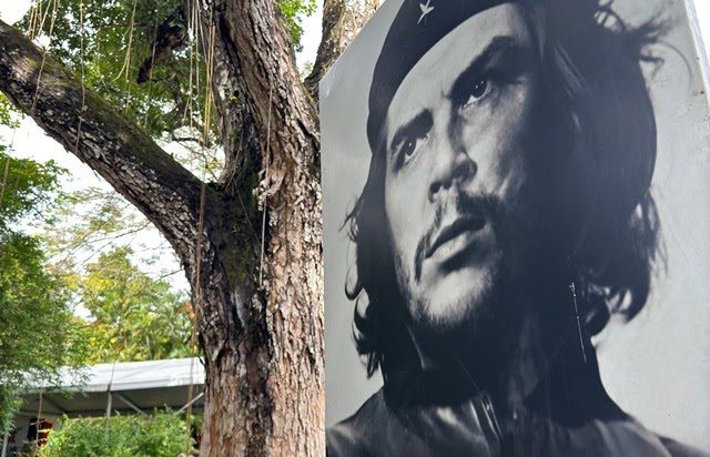 Che Guevara: The Revolutionary Legacy in a Globalised World