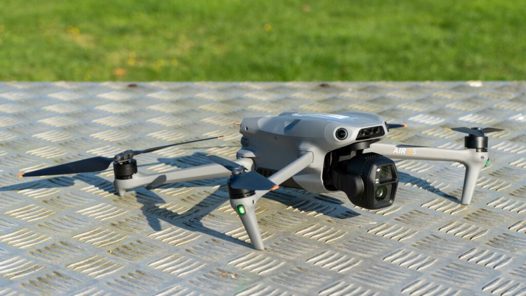 USA Customs blocking DJI drones –including the new Air 3S. Is this the end for DJI in America?