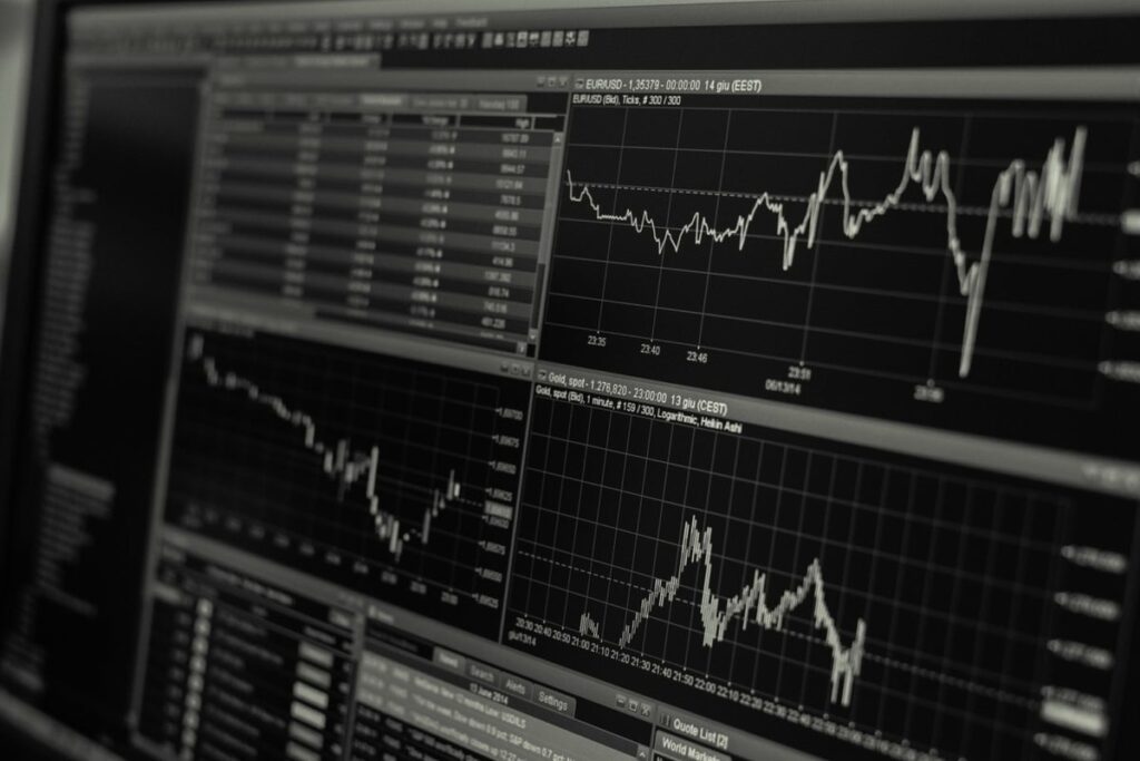 In-Depth Examination Of 13 Analyst Recommendations For CF Industries Holdings - CF Industries Holdings (NYSE:CF)