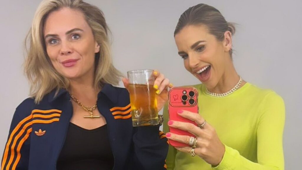 Inside Vogue Williams’ trip to America with pal as they enjoy boozy night out & say they've 'never had so much fun'