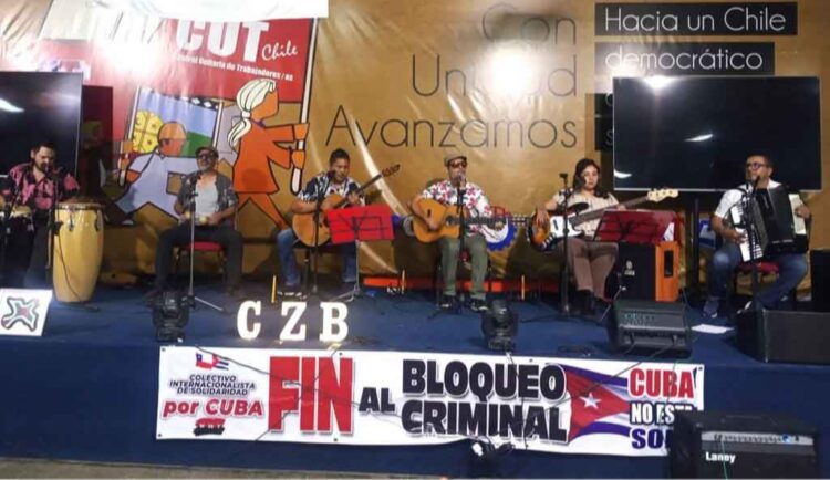 Radio Havana Cuba | Chileans demand end of US blockade against Cuba