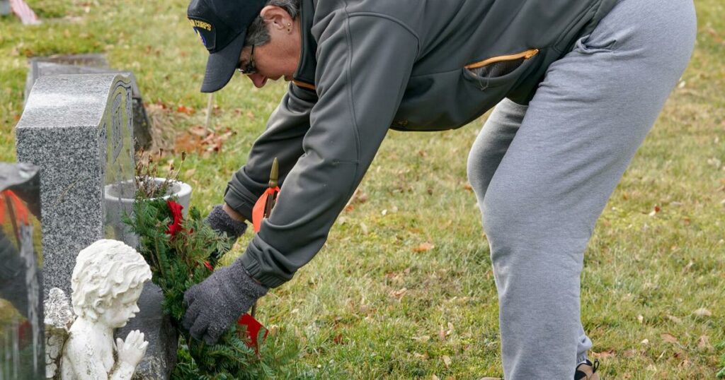 Coordinators prep for Dec. 14's Wreaths Across America