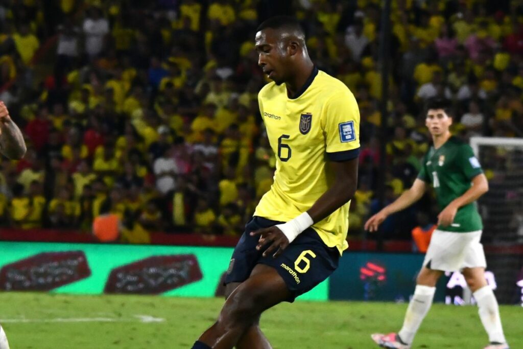 Willian Pacho en la victoria de Ecuador sobre Bolivia por las eliminatorias 2026.