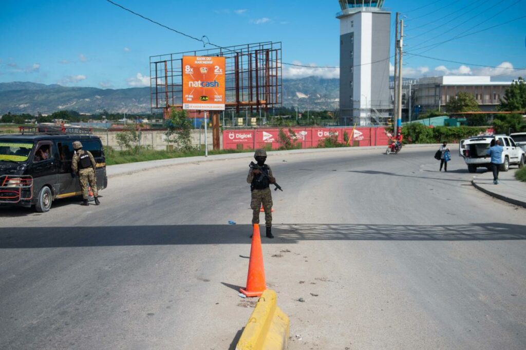 FAA bans American flights to Haiti for 30 days after Florida flight hit by gunfire