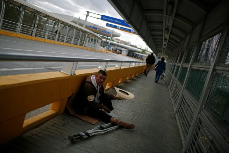 Latin America poverty hits 33-year low but inequality prevails, UN report says