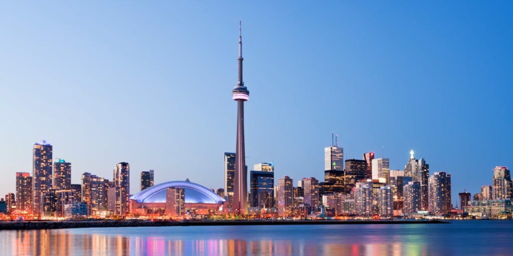 Moving to Canada? Be Aware of These 4 Tax and Investment Implications