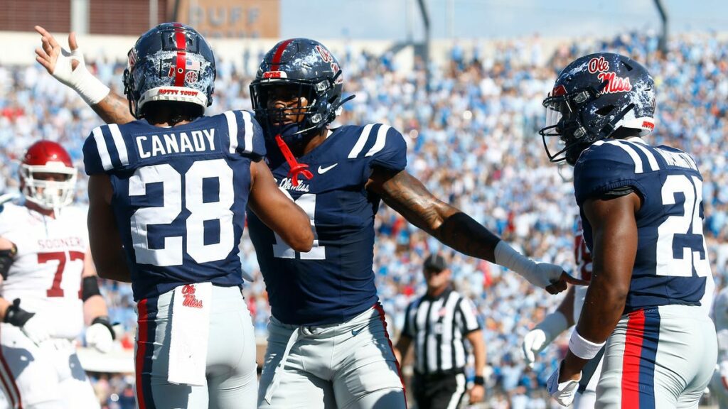 Ole Miss football vs Arkansas score prediction, scouting report