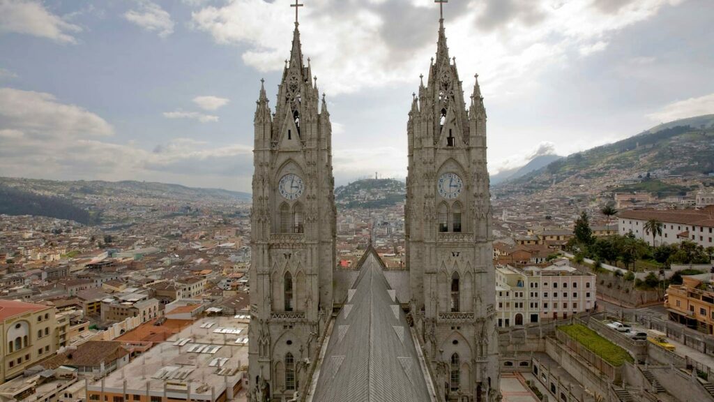 Quito Travel Guide