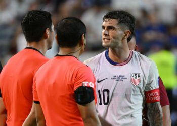 Copa América: Christian Pulisic, USMNT blast referee after loss to Uruguay, curious 'offside goal'