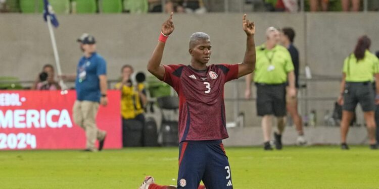 Costa Rica end campaign on a high note while Paraguay go home empty handed