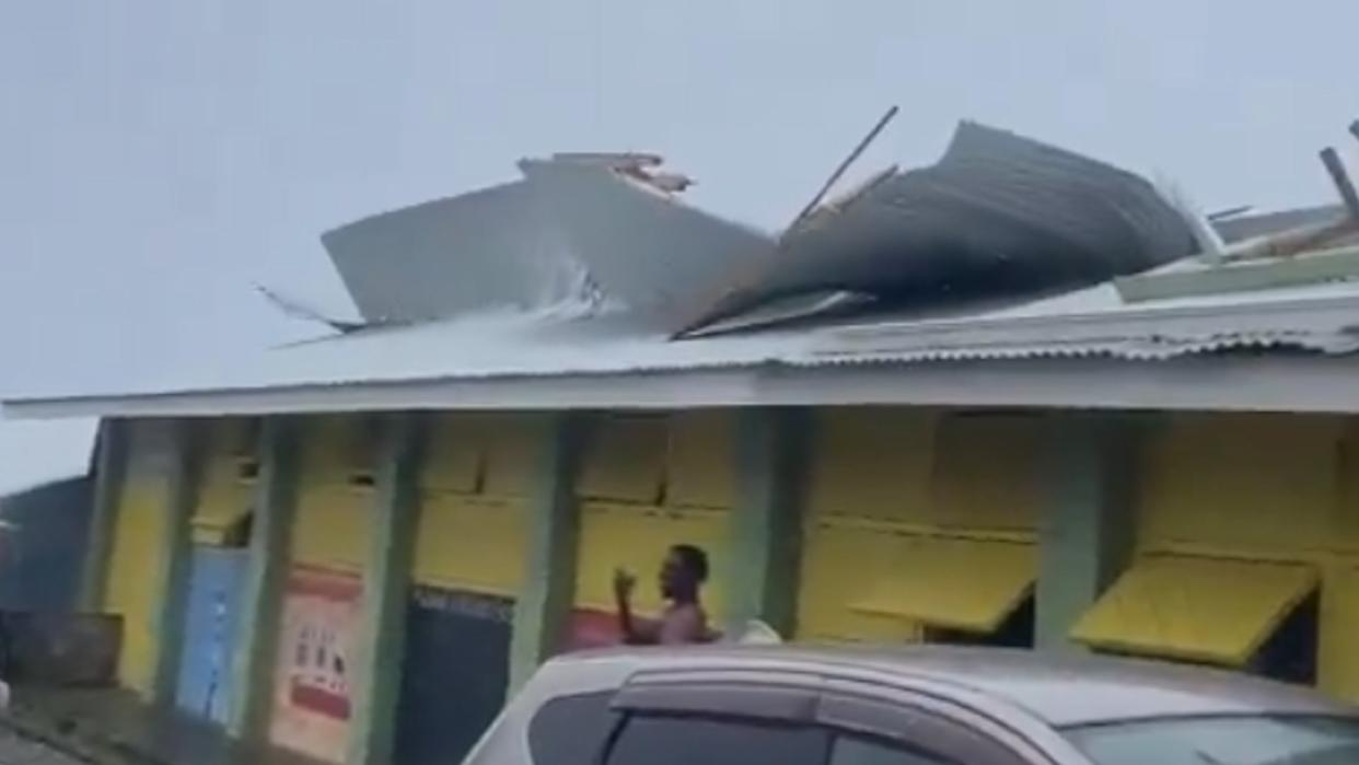 Hurricane Beryl tears roof off school as storm rips through Saint Vincent and the Grenadines (UNICEF Eastern Caribbean)