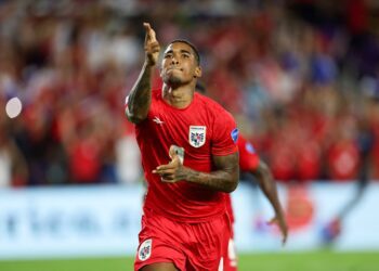 Copa America: Panama, Uruguay in quarter-finals