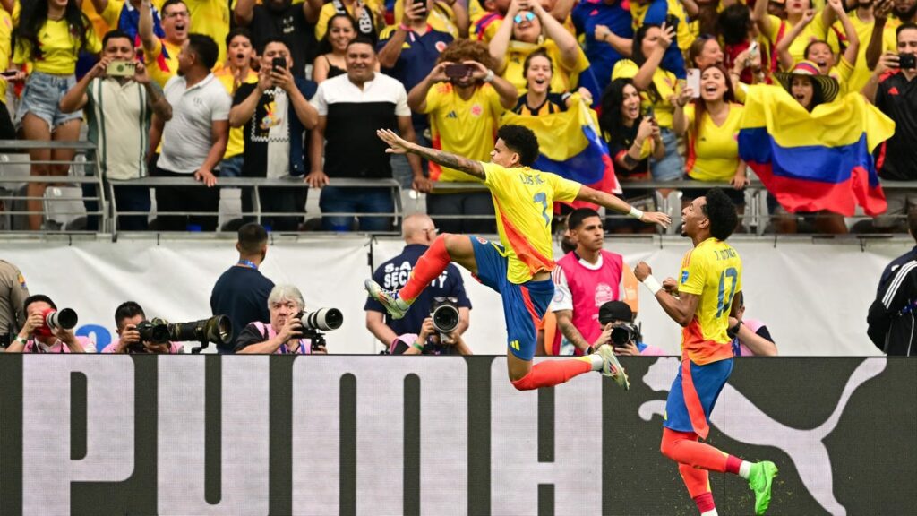 Colombia vs Panama at State Farm Stadium