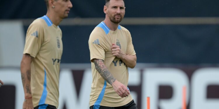 Copa América: Argentina seeks 'triple crown' but Colombia aims for upset