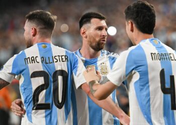 Argentina 2-0 Canada: Messi, Alvarez send holders back to final
