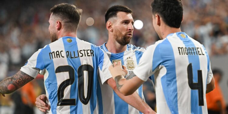Argentina 2-0 Canada: Messi, Alvarez send holders back to final