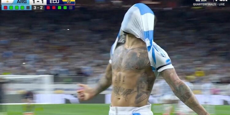 Argentina defeats Ecuador after penalty shootout