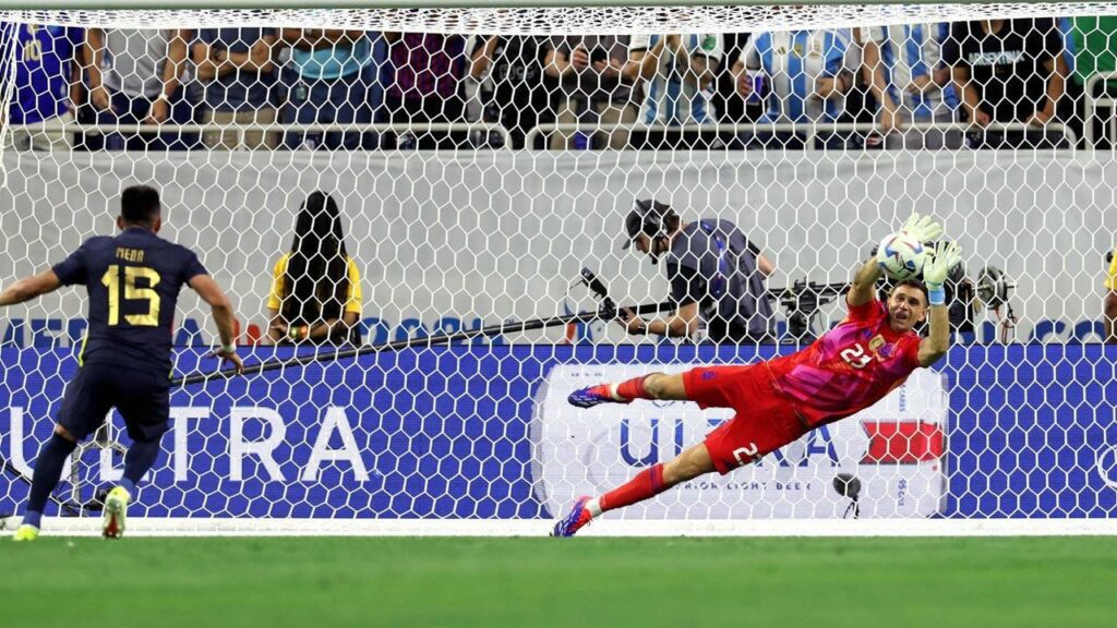 Argentina reaches Copa America semifinals, beats Ecuador 4-2 on penalty kicks after 1-1 draw