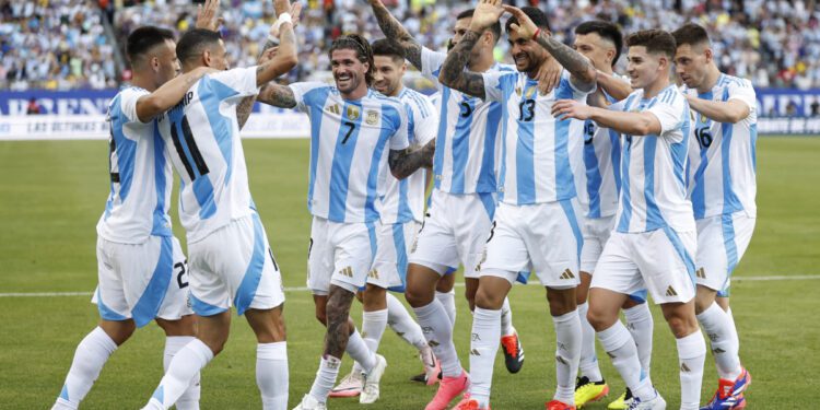 Argentina vs. Peru 2024 livestream: Watch Copa America for free
