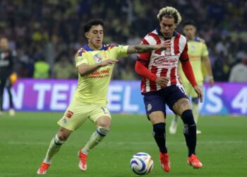 Cade Cowell scores for Chivas in loss at Tijuana marred by fan violence