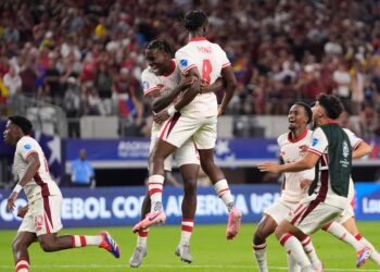 Canada defeats Venezuela in penalties to advance at Copa America