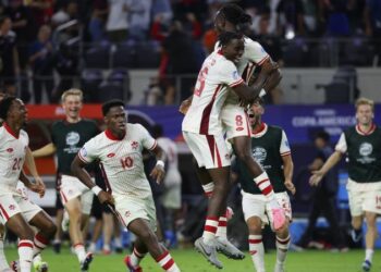 Canada survives penalty shootout against Venezuela to make surprise Copa América semifinals