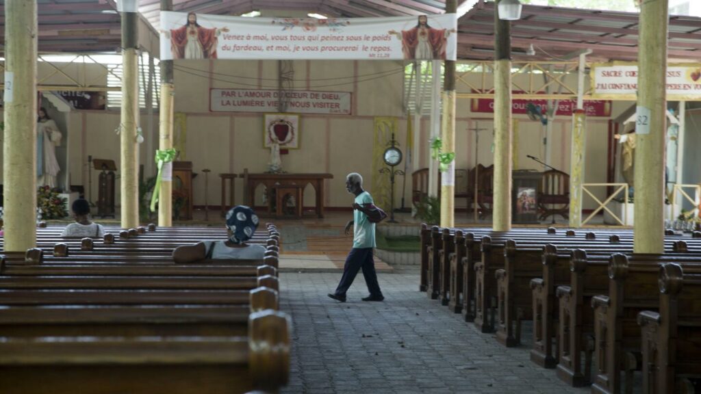 Catholic officials halt activity in Haiti for 9 kidnapped