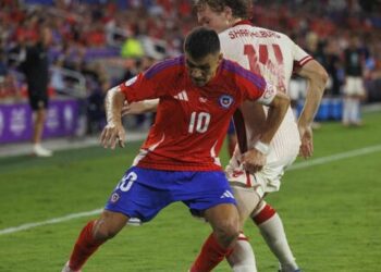 Chile football federation files complaint over Copa America refereeing