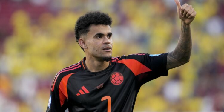 Colombia draws Brazil 1-1 and will play Panama in quarterfinals while Seleção face Uruguay