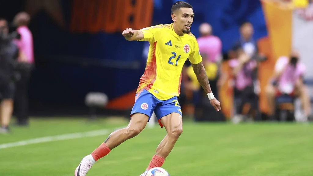 Daniel Munoz scored the opening goal for Colombia this tournament