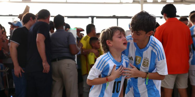Copa America: Argentina-Colombia Final Delayed for Over an Hour After Disastrous Situation at Hard Rock Stadium : Other Sports : Sports World News