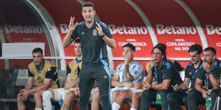 Argentina coach Lionel Scaloni