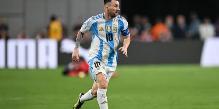 Copa América: Argentina hit back after Drake loses $300k bet