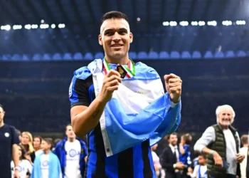 Copa America: Argentina through to the semi-finals on penalties