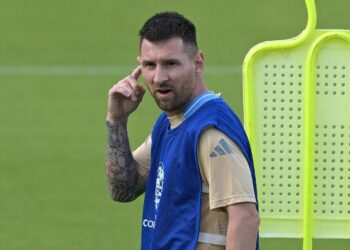 Copa América: Lionel Messi starts in quarterfinal for Argentina